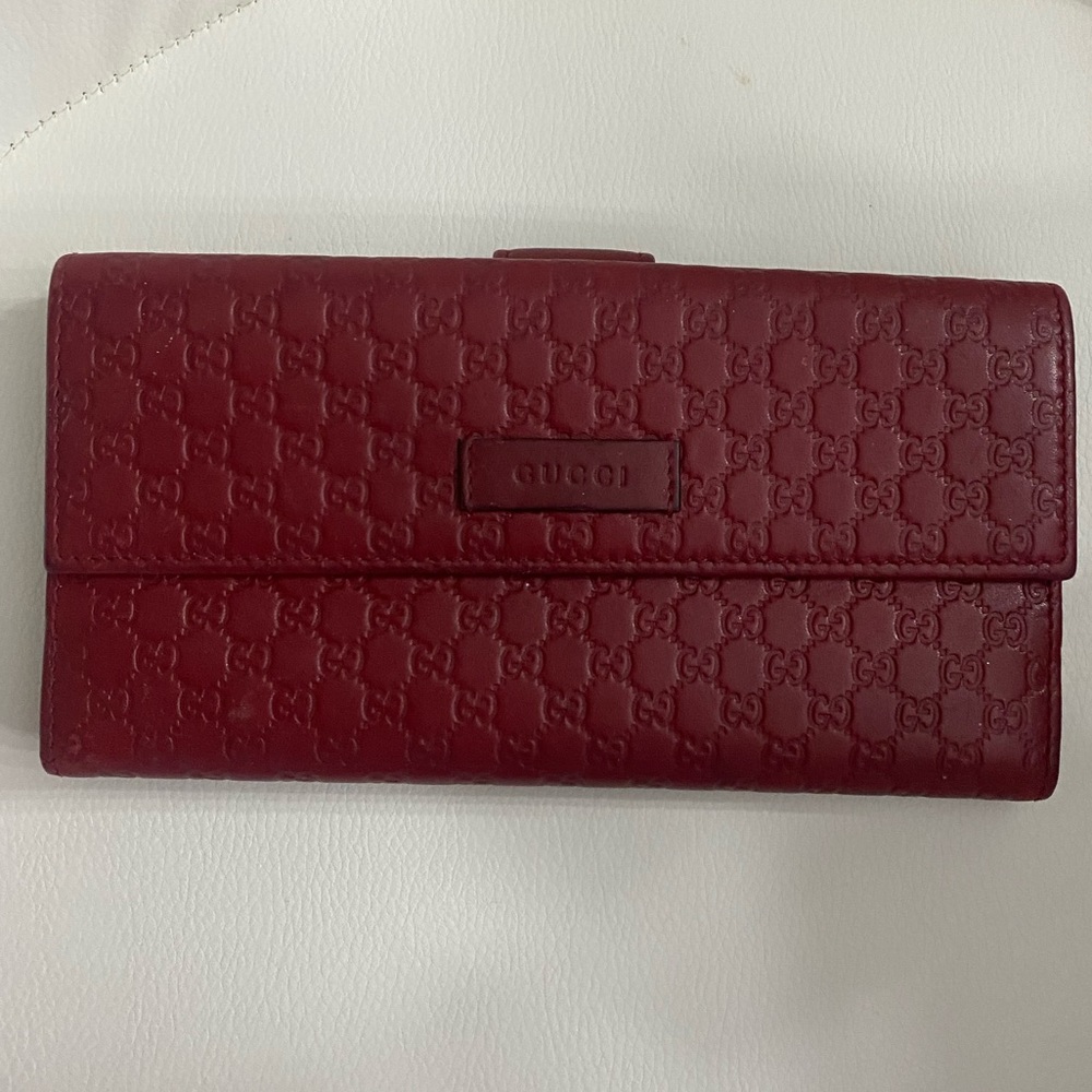 Red Gucci Wallet